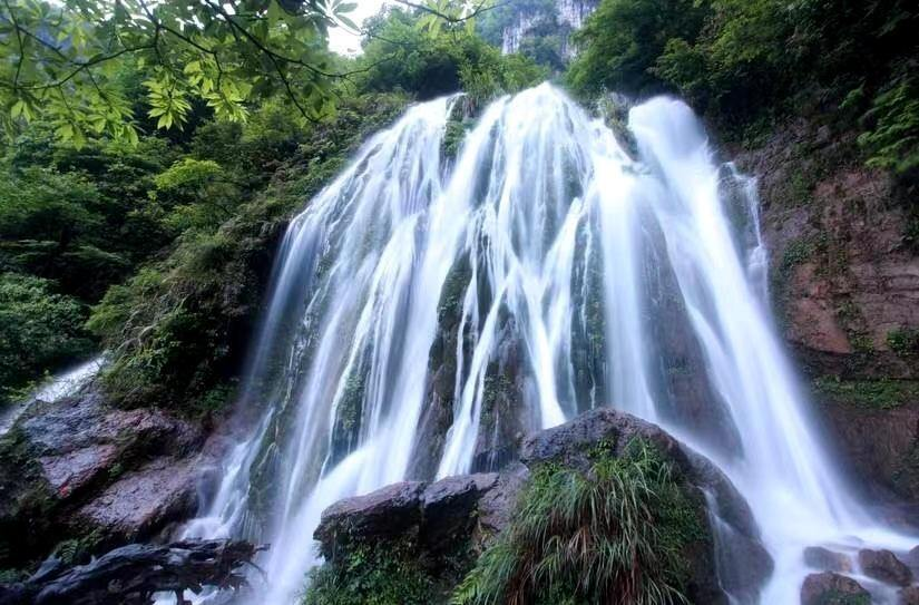 开云彩票湖南中方：激发县域经济高质量跨越式发展新动能(图6)